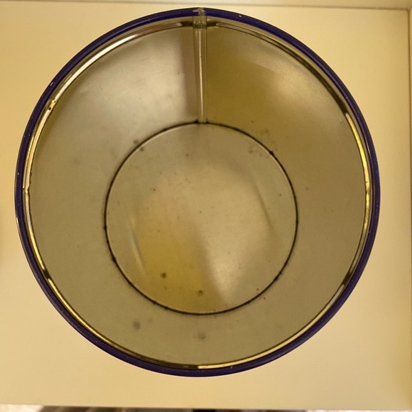 Vintage 1993 HERSHEY’S Holiday Classic Series Round Canister Tin #5 Elves Xmas - Picture 5 of 14